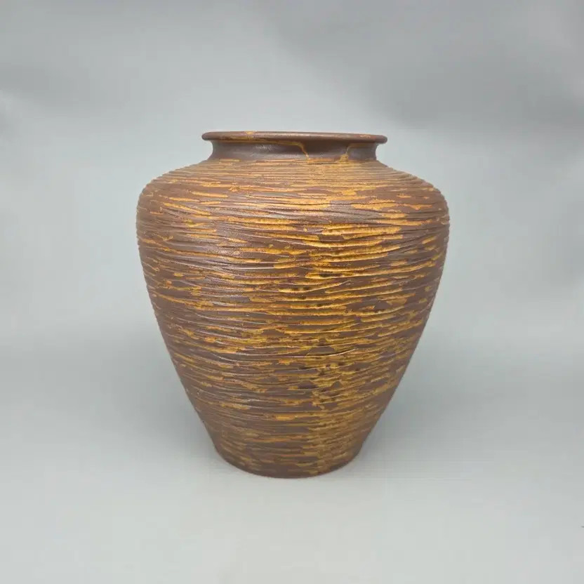 Ceramic Art Master Cheongpa Lee Eun-gu Celadon Incense Holder with Box