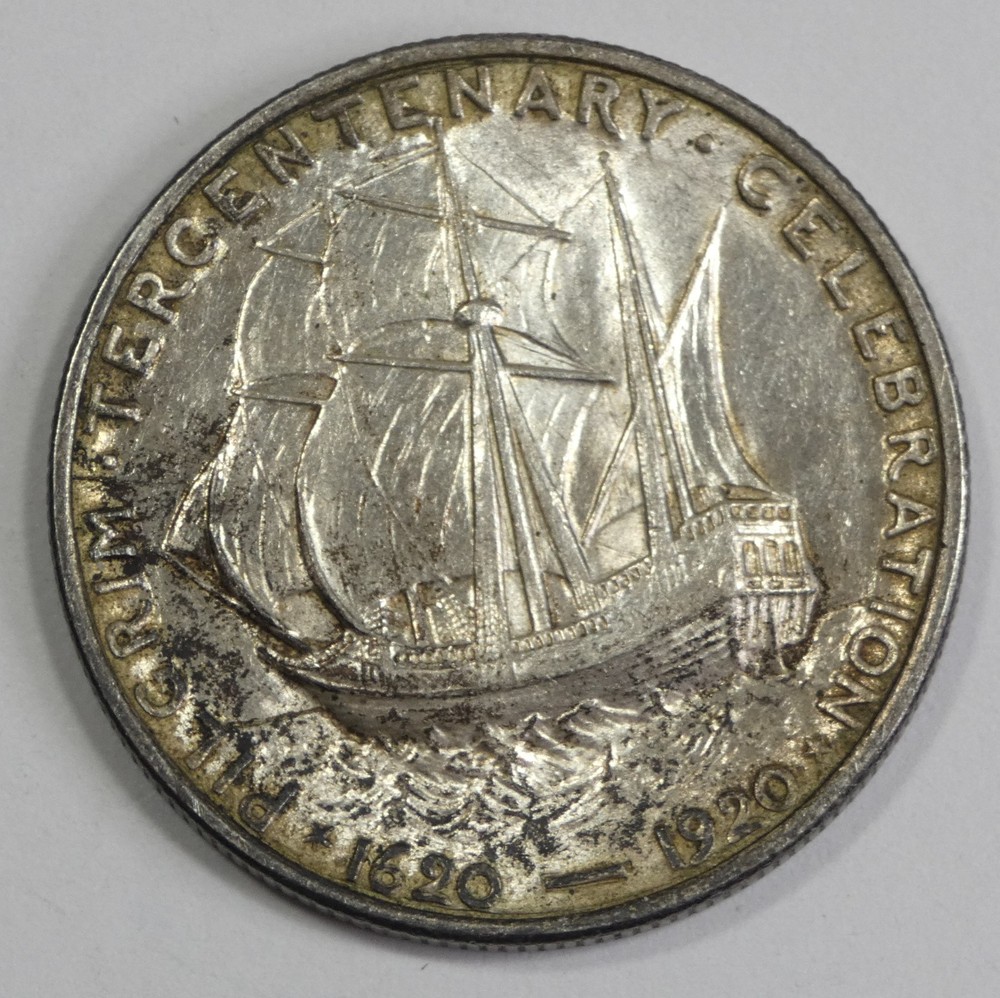 1920 Pilgrim Tercentenary Commemorative Silver Half Dollar ALMOST UNCIRCULATED