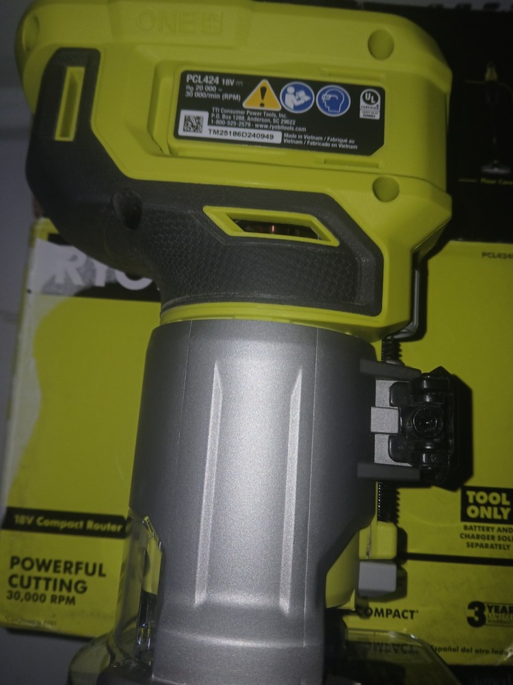 Ryobi ONE+ PCL424B - 18V Compact Router