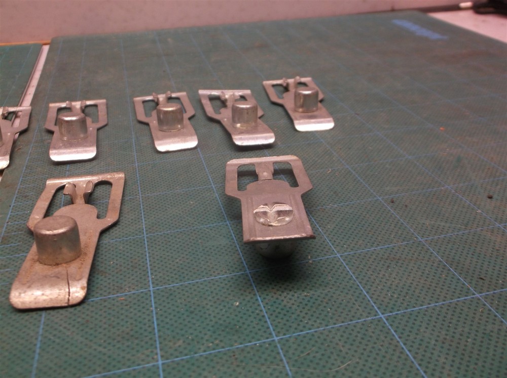 (10) Pallet rack retainer clip