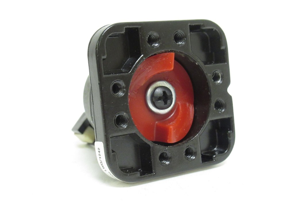 233187 Used; Siemens 52SX2AAB Maintain Selector Switch