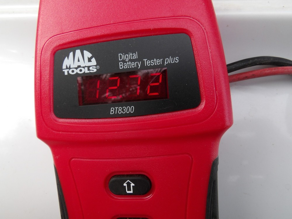 Mac Tools BT8300 Battery Tester Case & Manual MINT