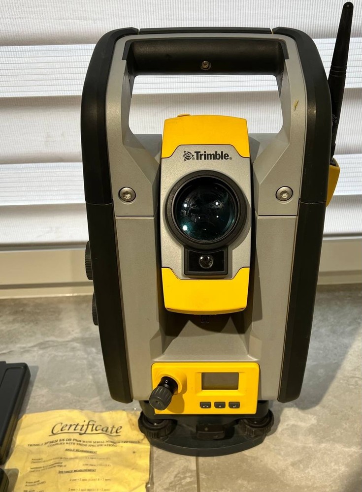 Trimble SPS620 Total Station Kit