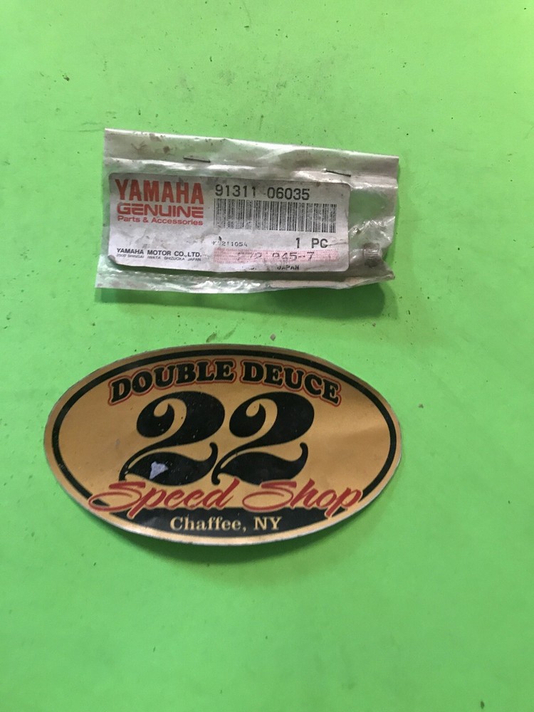 GENUINE Yamaha NOS 91311-06035 BOLT
