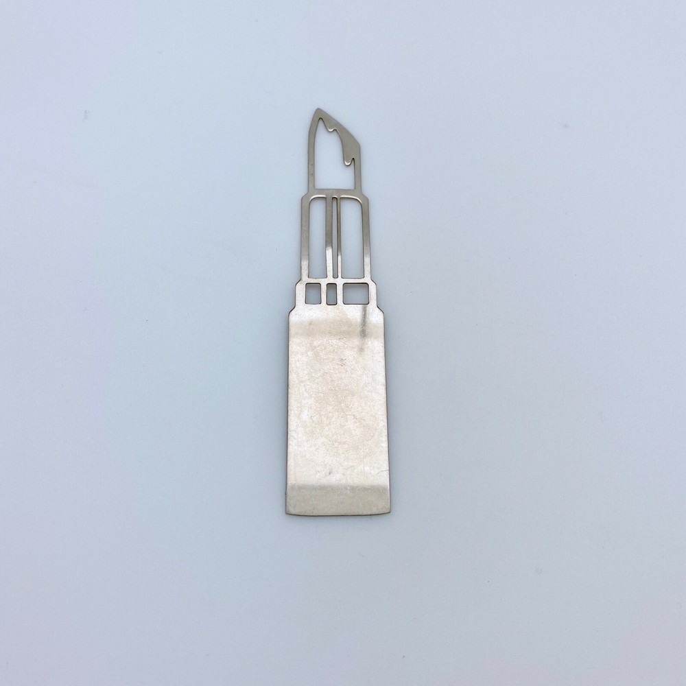 Lipstick Pendant (MP31)