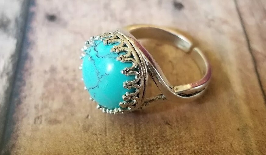 Adjustable Turquoise ring, howlite, bronze, stone, renaissance style Victorian
