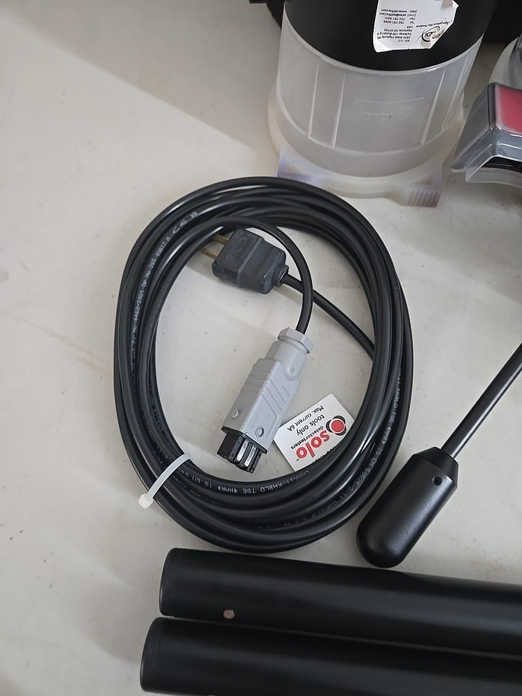 SOLO SMOKE DETECTOR TESTER