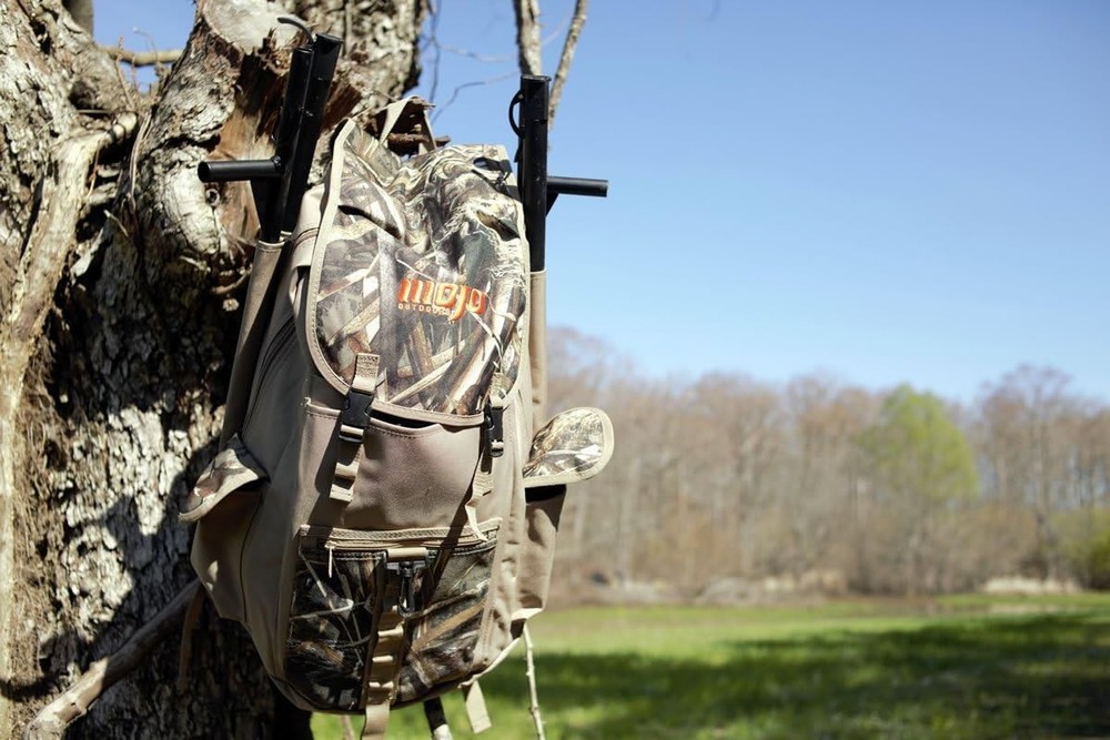 MOJO Outdoors Mojo Pack, Padded Straps, Zippered Closure, One Size, Beige