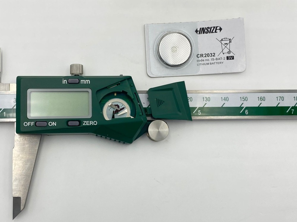 INSIZE 1108-200 Digital Caliper 0-200mm / 0-8"