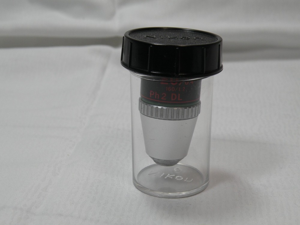 Nikon 20/0.4, 160/1.2 PH2 DL microscope objective lens