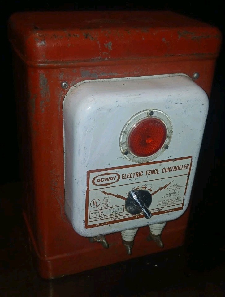 Agway Electric Fence Controller  Model A30 Tested Working