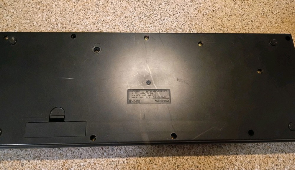 Casio SK-8 Sampling Keyboard with ROM Pack 356 Disney