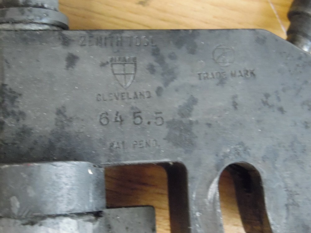 Zenith tool cleveland change lath tool holder