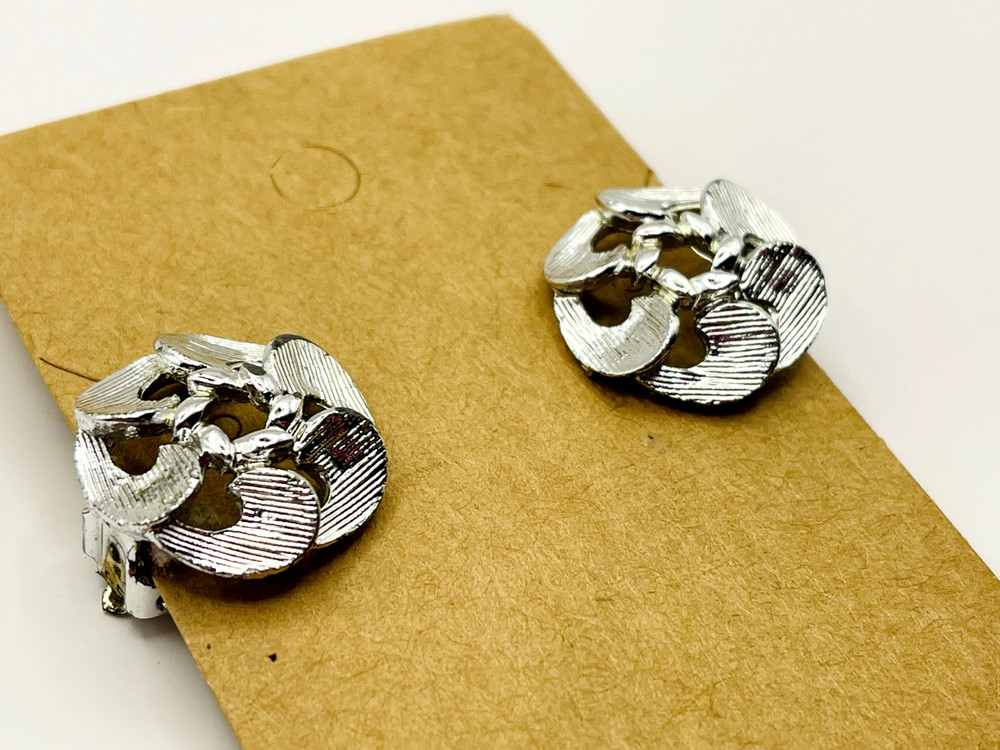 Round Fan Silver Tone Clip On Earrings Flat Open Work Textured Interlock