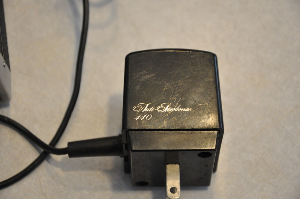 Rollei E-55 Camera Flash With Cord Tested & Working