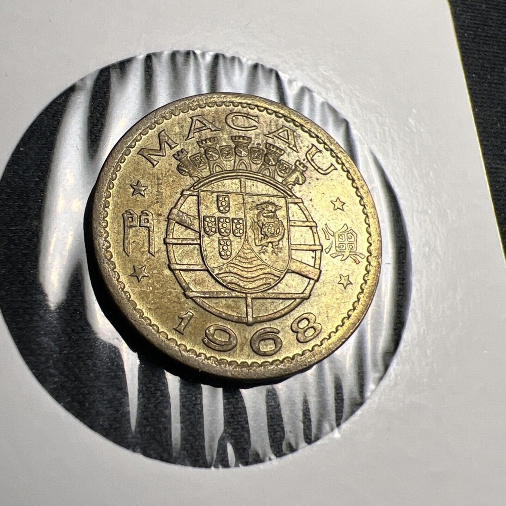 1968 Macau 10 Avos X626