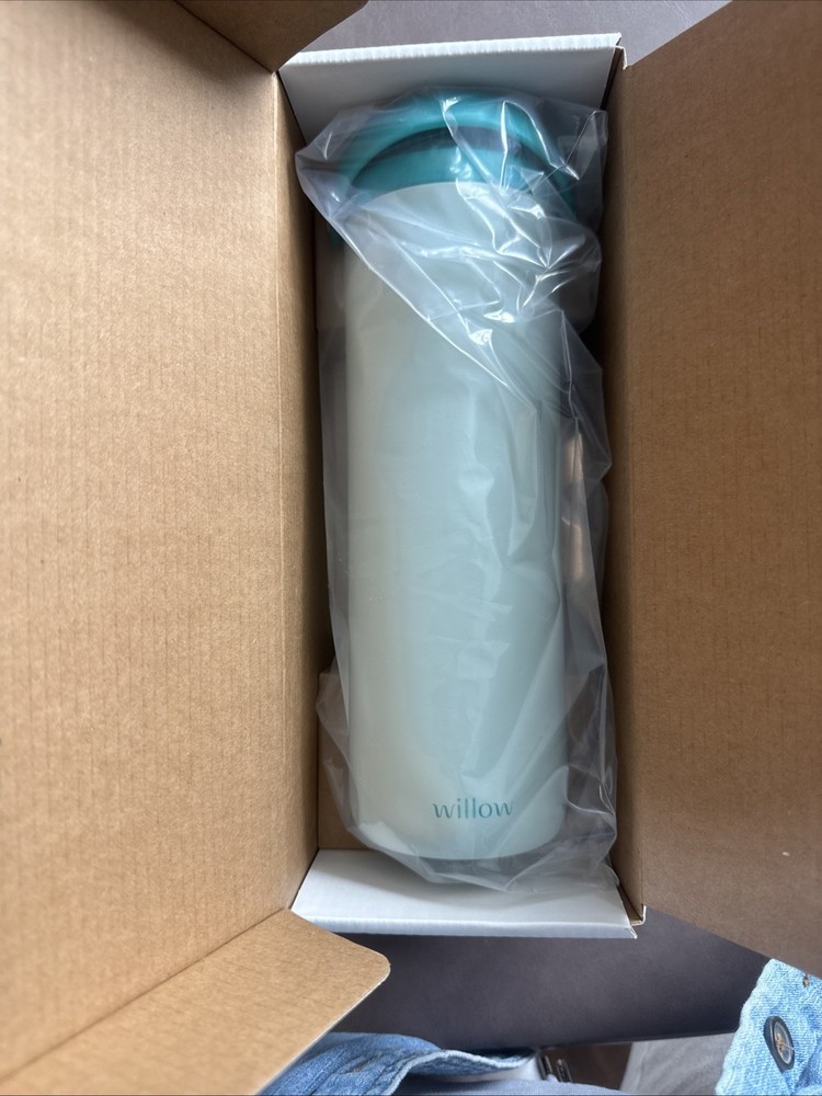 Willow 24mm Gen 3 Pump, Willow Pump Anywhere Case, And Willow Milk Cooler Bundle
