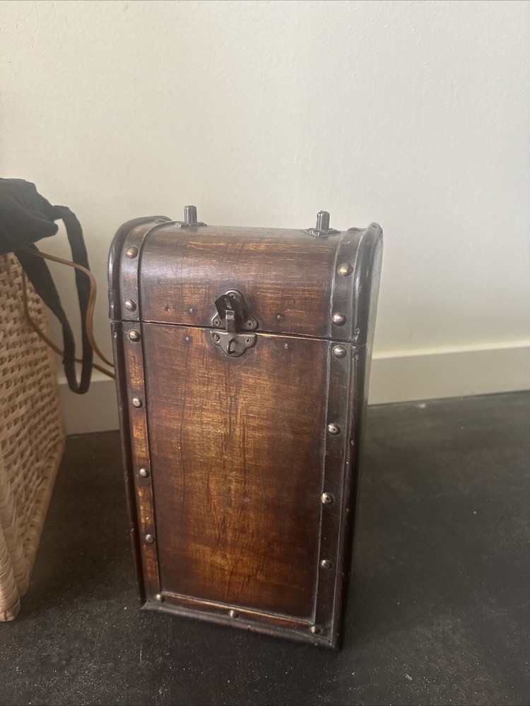 Small Chest