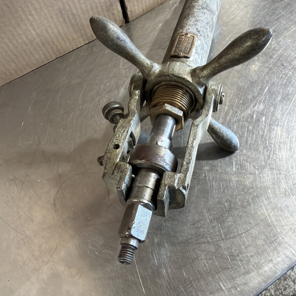 Mueller Drilling Machine Cat No E6 Model No 1