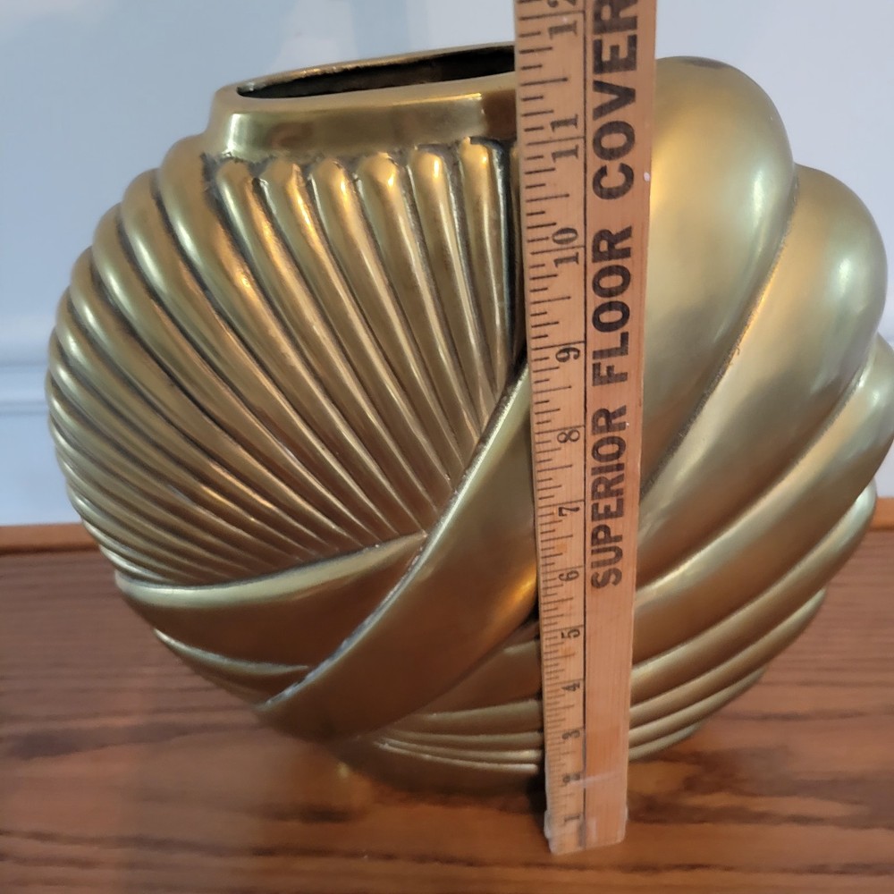 Vibtage Art Deco Brass Vase