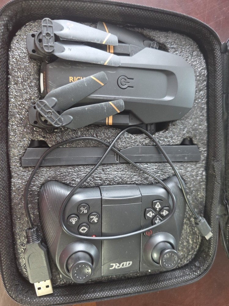 GRC Foldable Quadcopter Drone Black Toy Grade w/Controller & Carry Case