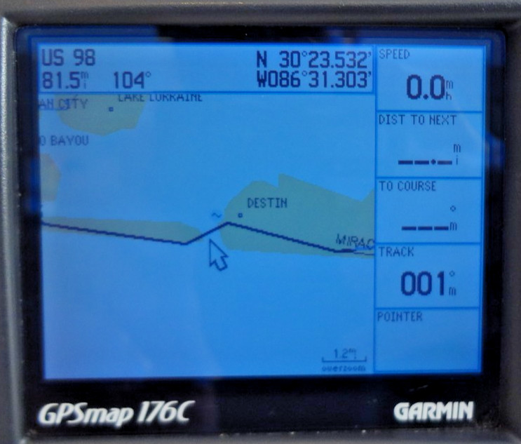 GARMIN GPSMAP 176C Color Marine Chartplotter w/ Cables & RAM Surface Mount