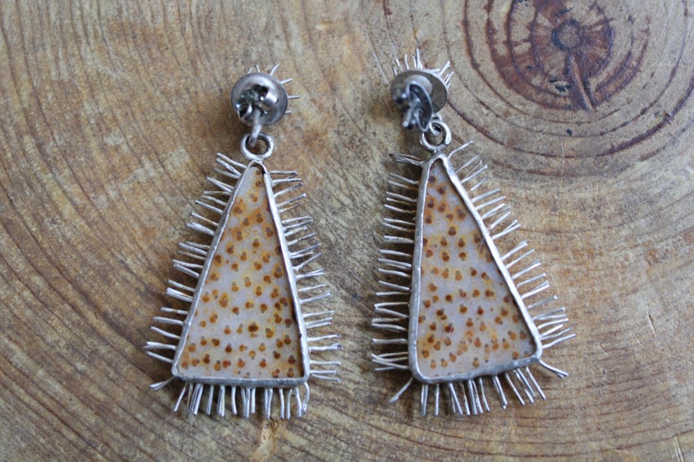Artisan crafted Agate & Sterling Silver dangle Earrings