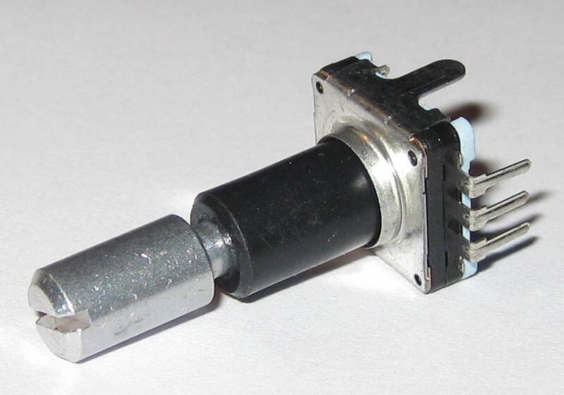 Rotary Encoder w/ Momentary ON Switch - Low Profile PCB Mount - 30 Detents