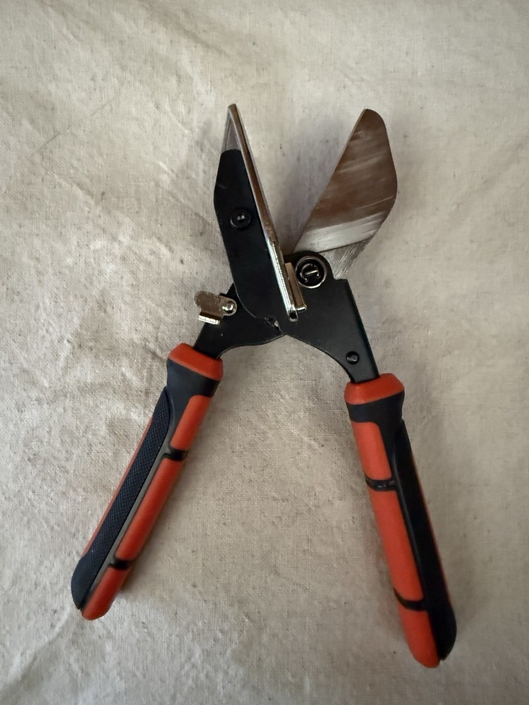 Crescent Miter Shears Steel Blade Black Red Rubber Plastic Handle Hand Tool