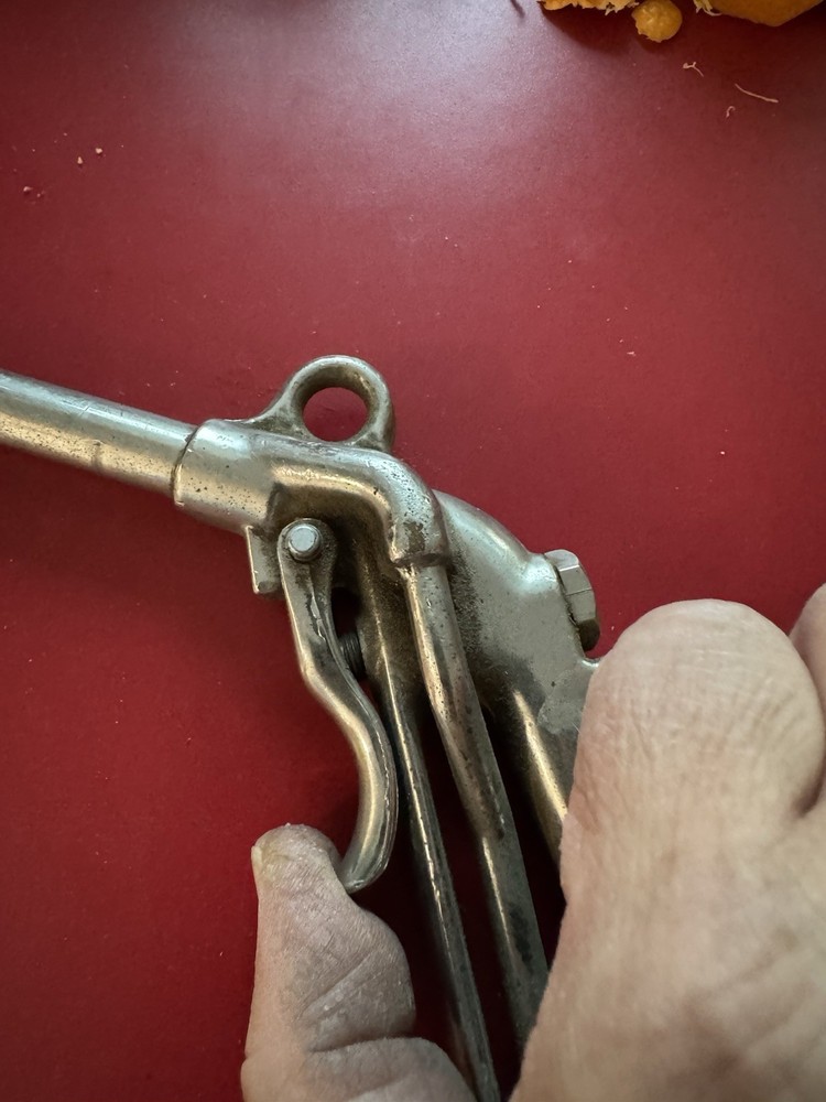 BINKS Pneumatic Spray Gun Engine Sprayer No 140B