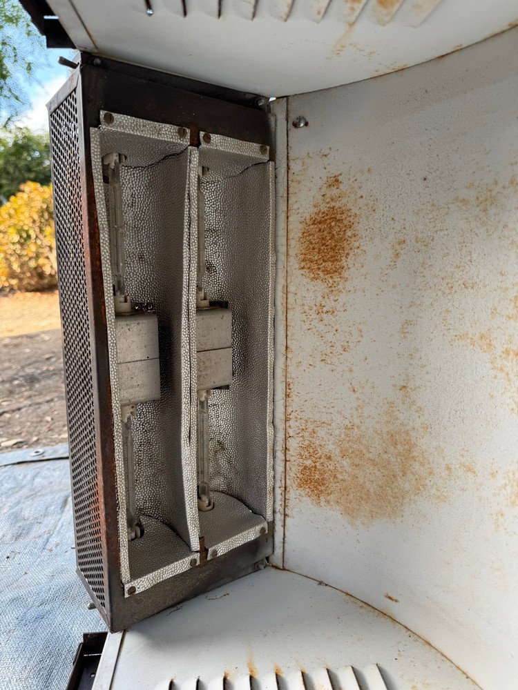 Mole Richardson 4K "Baby" Softlight Studio Lighting w/eggcrate Type # 3571