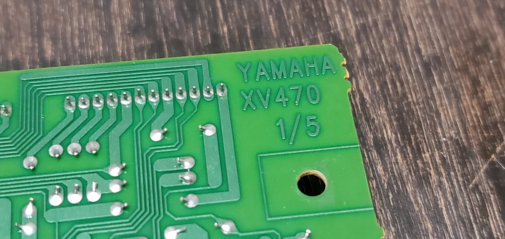 Yamaha Clavinova CVP-202 XV470 1/5