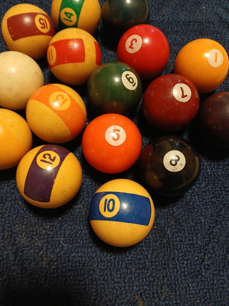 Vintage Broken Stripe Pocket Billiard Balls Complete Set