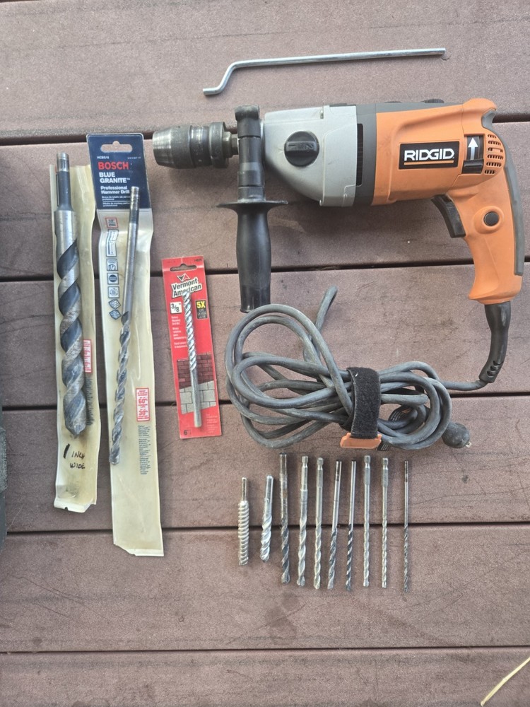 Ridgid 8.5 Amp 1/2 Inch Hammer Drill with Masonry Bits