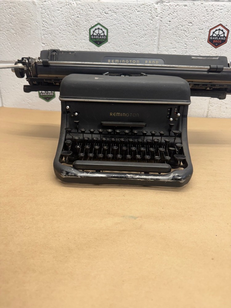 Remington Rand Working Type Writer, Model 17 Typewriter