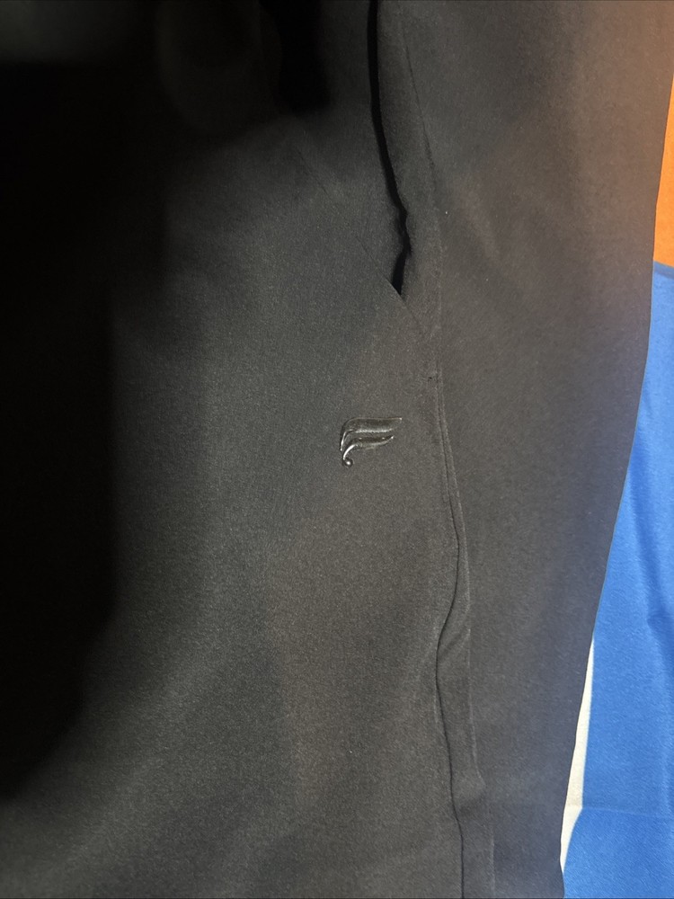 NWT Size Large Regular Fabletics Black Pants 90% Polyester 10% Elastic