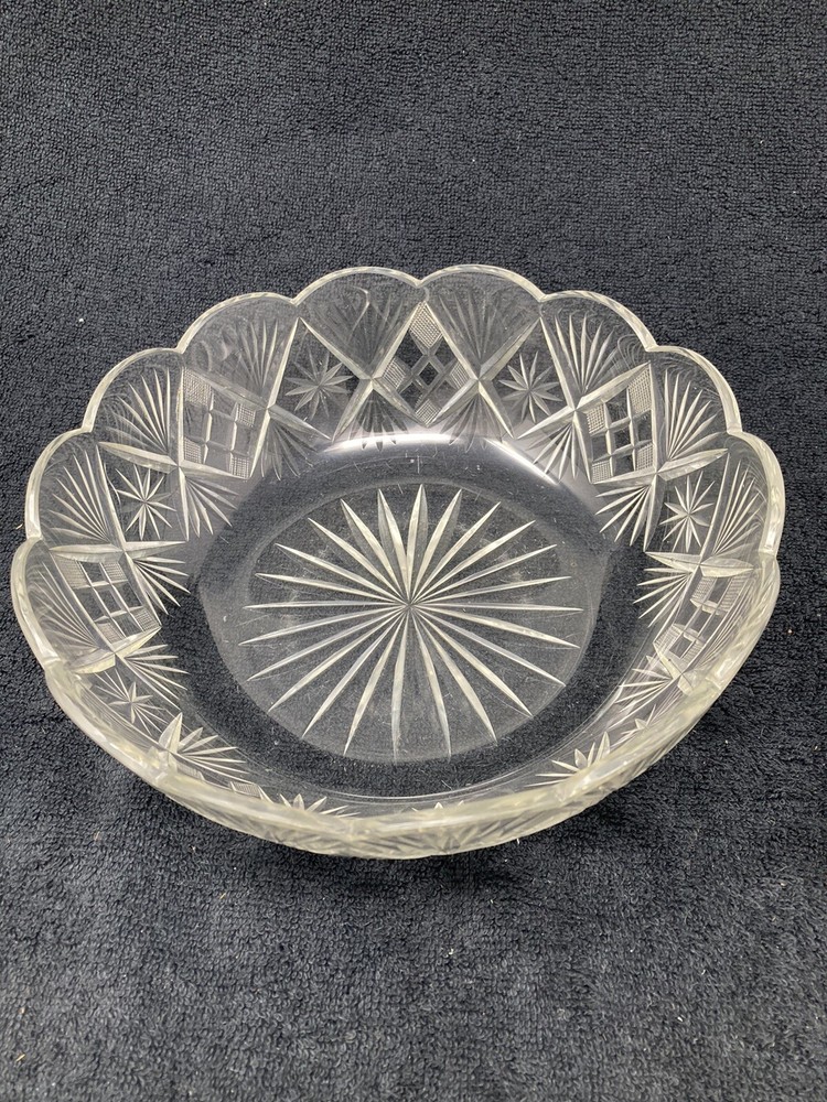 Prescut pattern glass crystal bowl