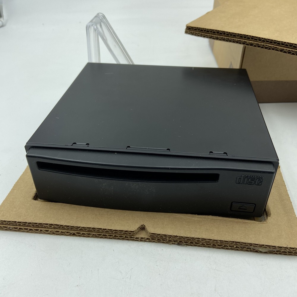 New OEM MOPAR 2000-2003 Navigation DVD Controller Service Part - PN 05017419AB