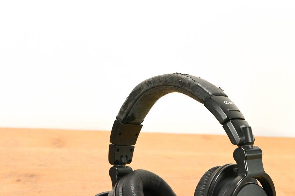 Clear-Com CC-400 Double-Ear Intercom Headset with Dynamic Microphone CG01ZZ0