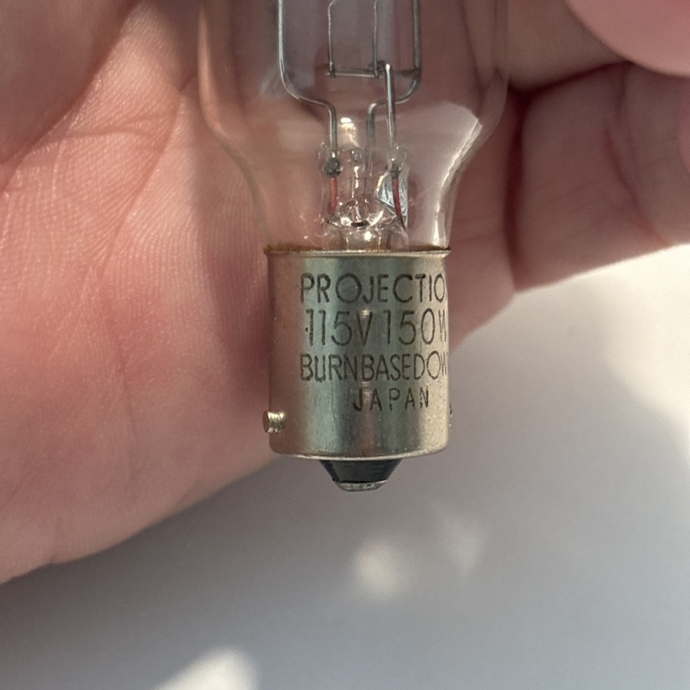 Projector Bulb 115V 150W BURNBASEDOWN JAPAN WORKS