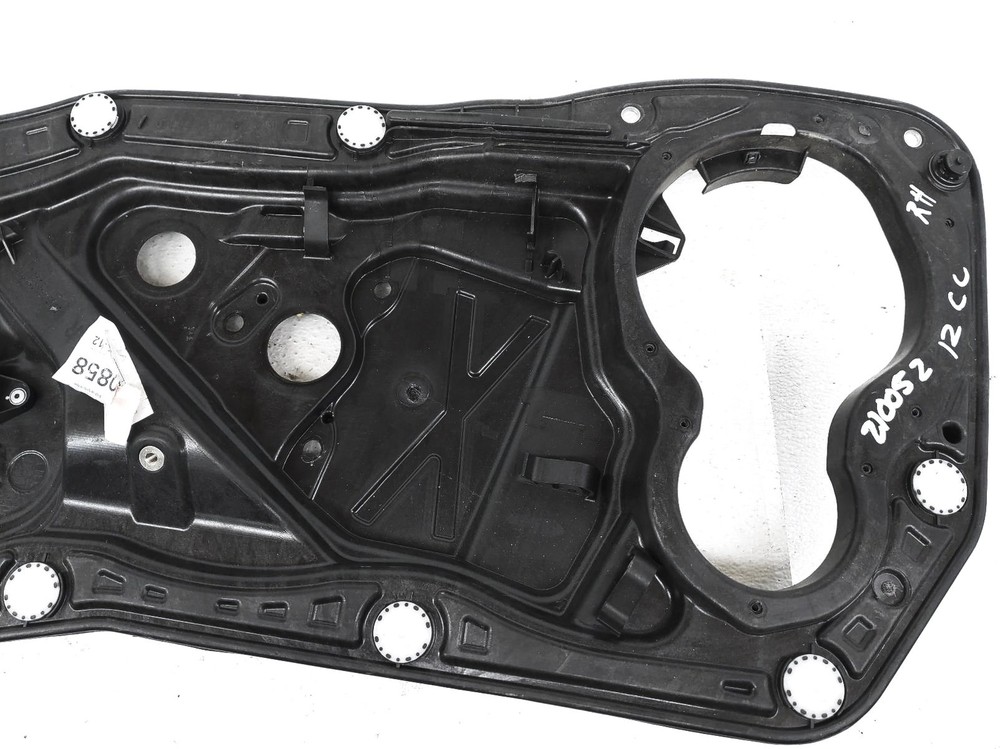 2009-2017 Volkswagen Cc Passenger Sub Frame Inner Housing 3C8-837-756-D