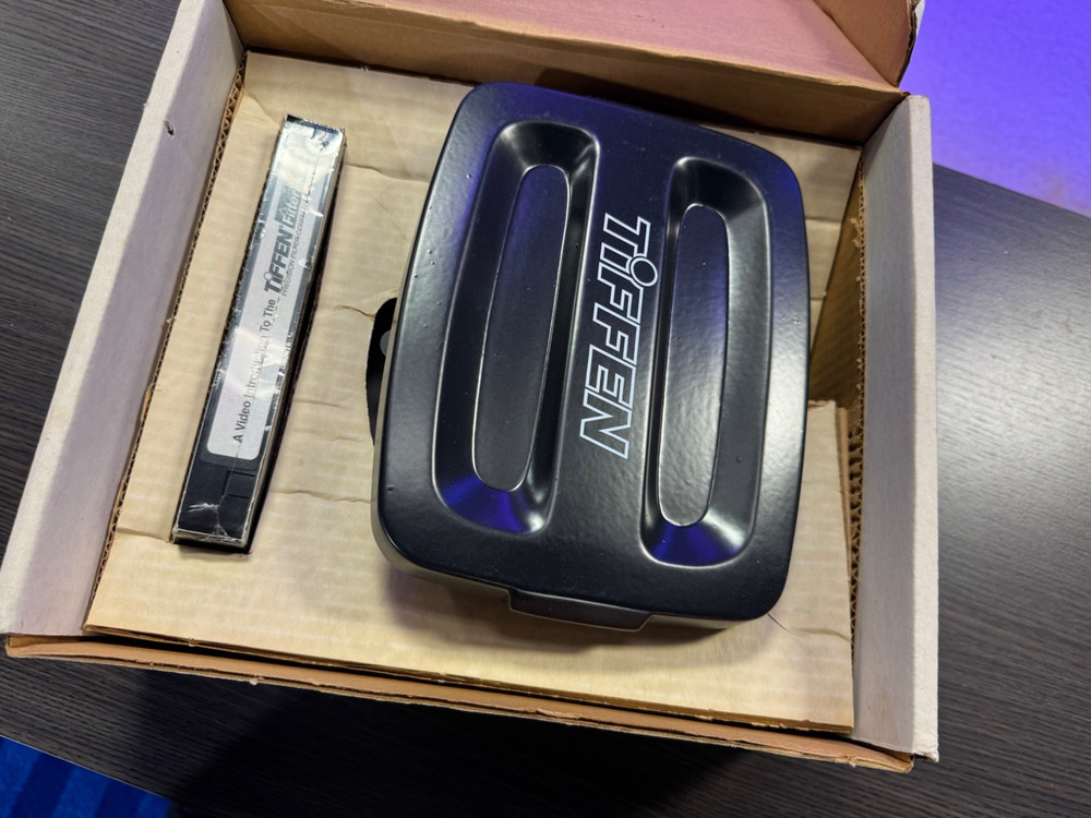 TIFFEN FILTER FLEX MATTE BOX FOR INTERNAL FOCUS LENS