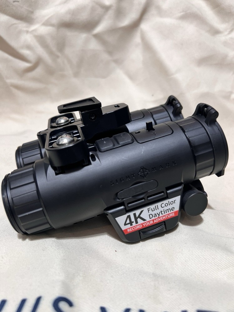 Sightmark Wraith 4K Monoculars (2-Pack) + Wilcox Mount Dual Digital Night Vision