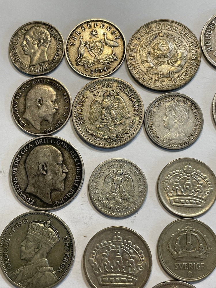 World Silver Coins - Lot 10