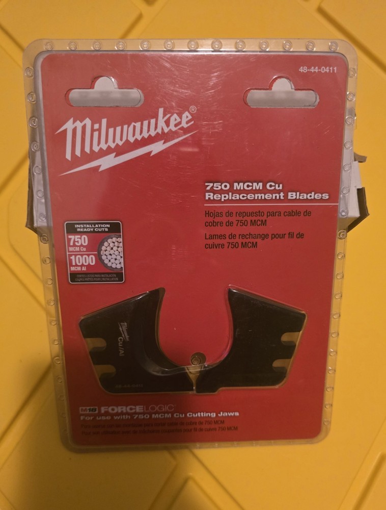 Milwaukee M18 48-44-0411 Replacement Blades - Black