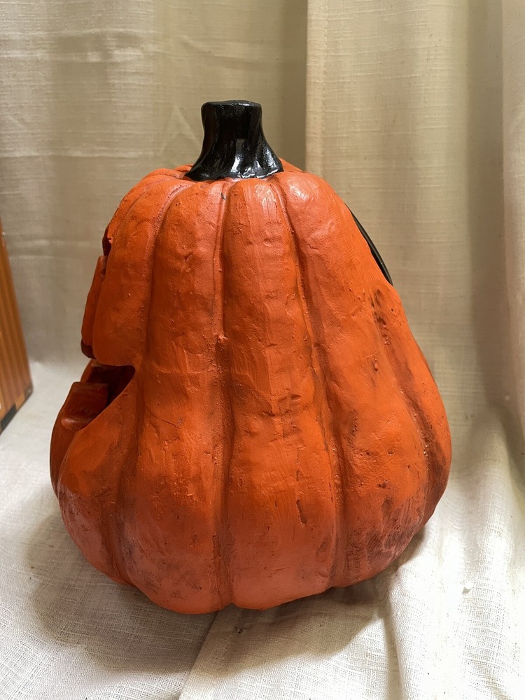 Gerson Wireless Bluetooth Speaker Pumpkin Great for Halloween!