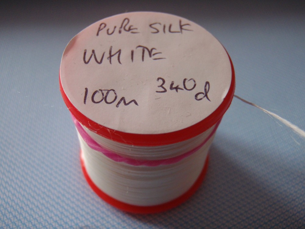 Pure fine floss silk fly tying thread - white - 340d