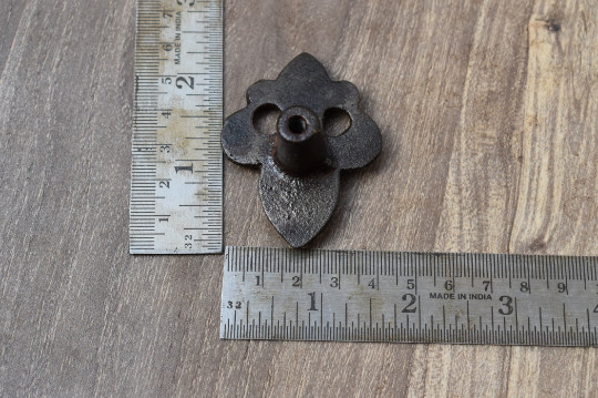 Vintage Old cast iron cabinet drawer door knobs handles pull rustic 10 pcs