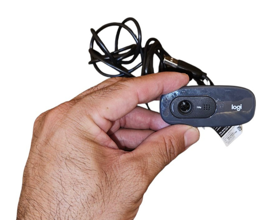 Microsoft Motion Sensing Gaming Controller Xbox 360 Extras Accessories Bundle