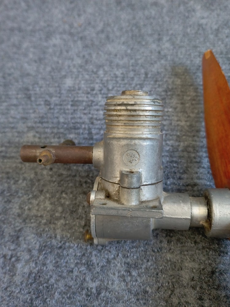 Vintage Rogers RMC2 Model Airplane Engine